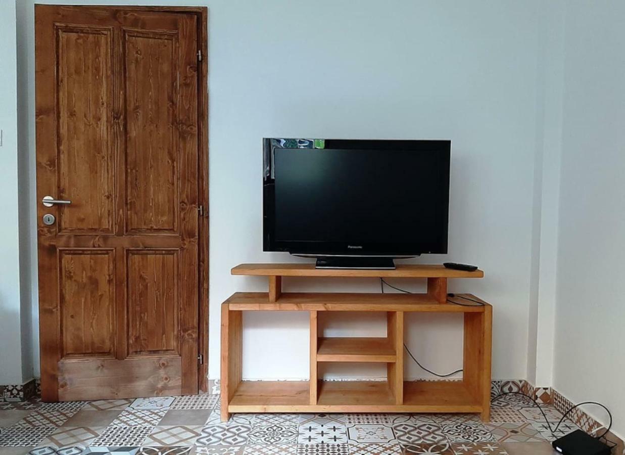 2 Bedroom Apartment Near Heroes Square Budapest Ngoại thất bức ảnh
